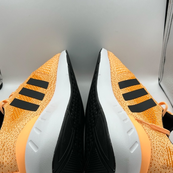 Adidas Swift Run 22 Size 12.5 GZ3504 main image 4